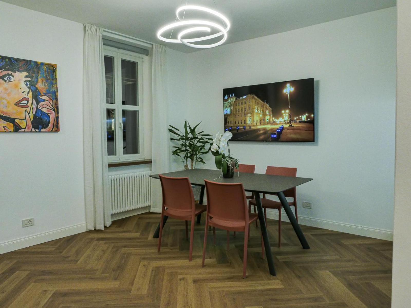 Casa Vacanze Trieste - Vista Piazza Unita Exteriör bild