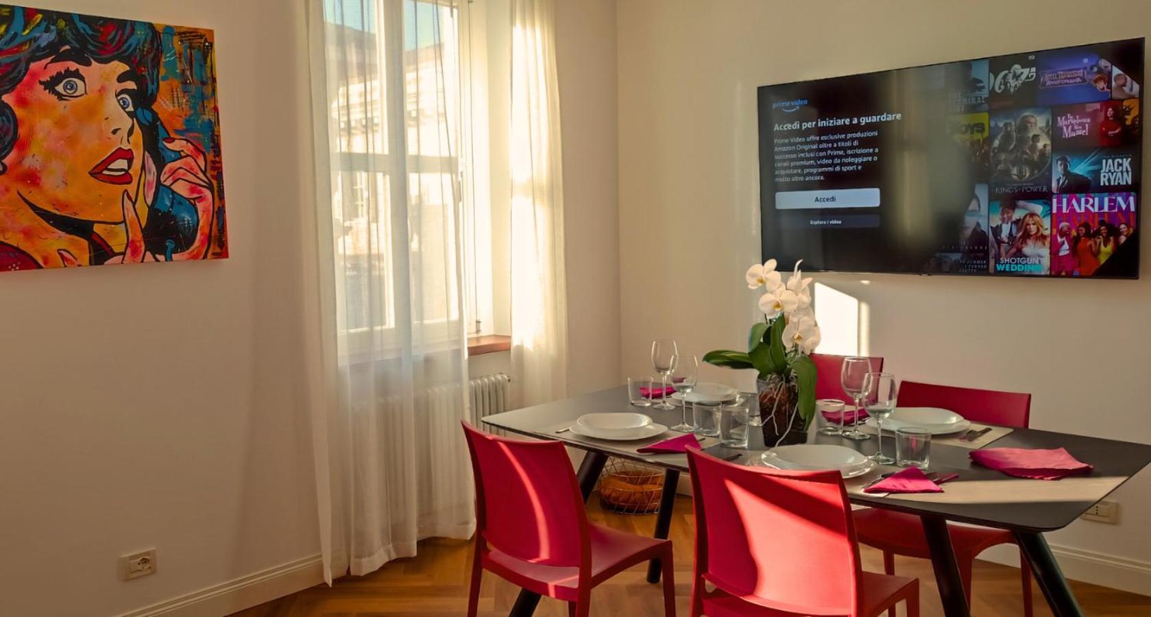 Casa Vacanze Trieste - Vista Piazza Unita Exteriör bild